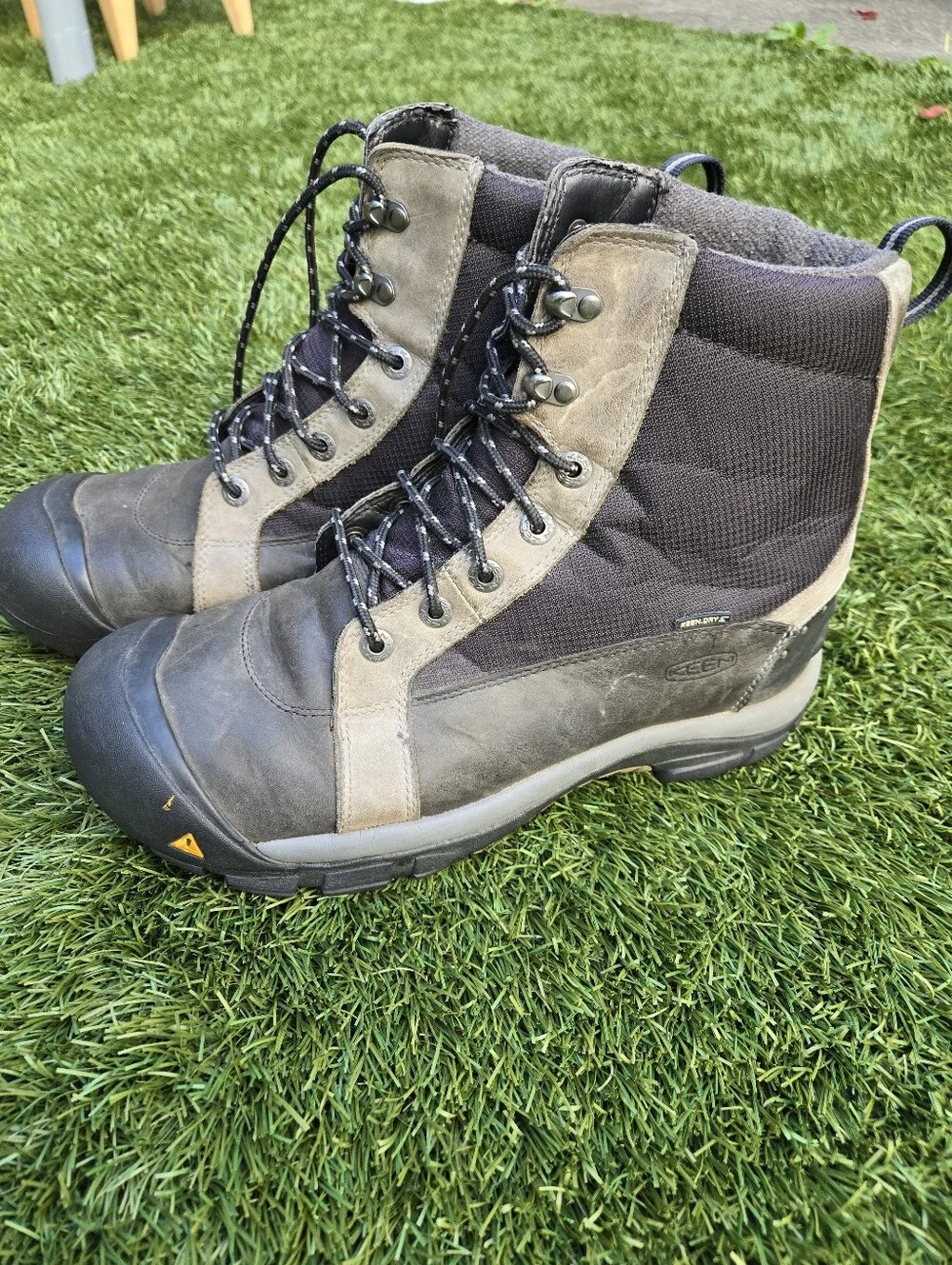 Keen Brixen Mid Boot 12022-BKGA - Men's Size 12